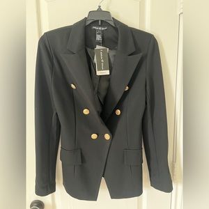 Women’s Black blazer - new with tags, never worn, non-smoking home